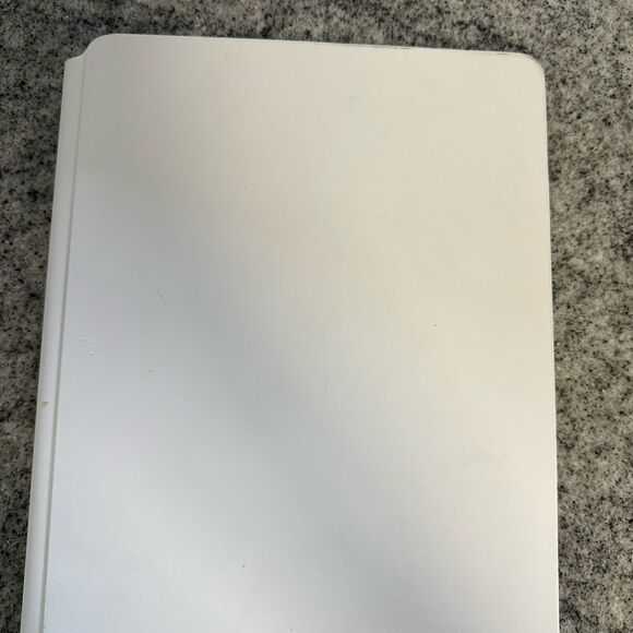 Apple Magic Keyboard for iPad Pro 12.9 inch White - Picture 4 of 4